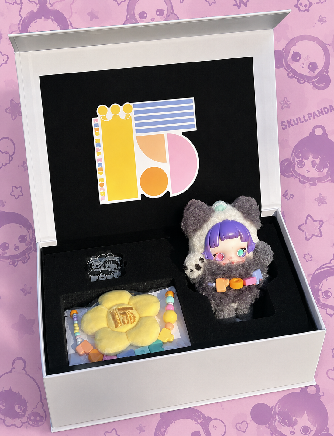 Skullpanda Popmart 15th Anniversary "Keep Real Keep Focus" Gift Box.