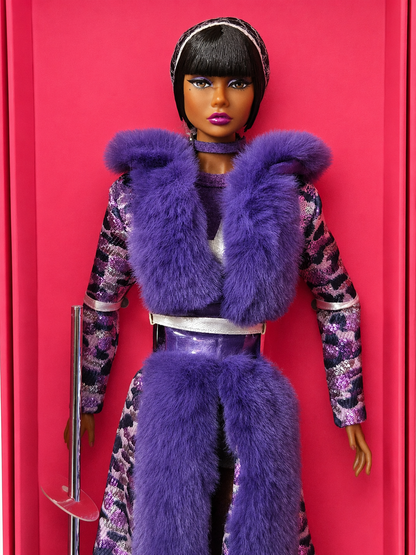 Poppy Parker - Ultra Violet 2022 W Club Upgrade Doll